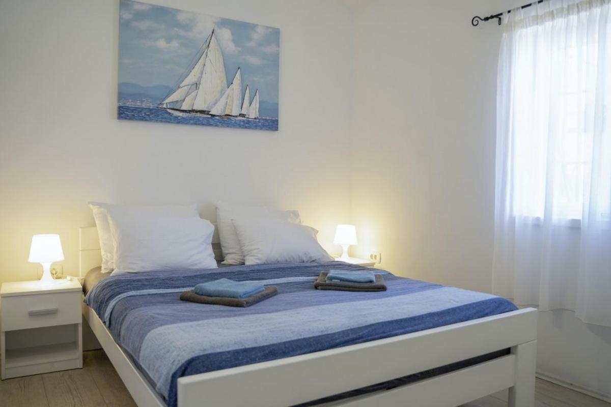 Roinizza In Prtlog Villa Labin  Exteriör bild